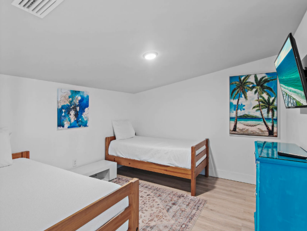 Luxury Panama City  Beachfront Home 6-Bedroom with Pool